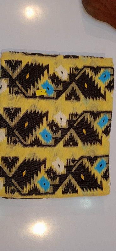 Women Pure Cotton Traditional Handloom Bengal Tant Saree (white black yellow)