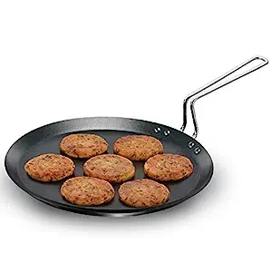 Hawkins Futura Flat Tava, Non Stick Tawa with Stainless Steel Handle, Induction Tawa with Rim, Pancake Pan, Flat Pan, Black