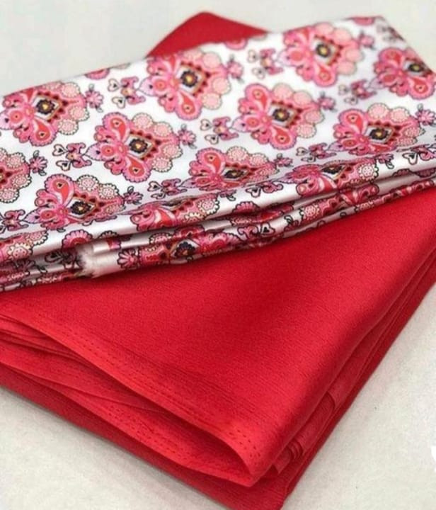 Beautiful Chiffon Saree With Blouse Piece